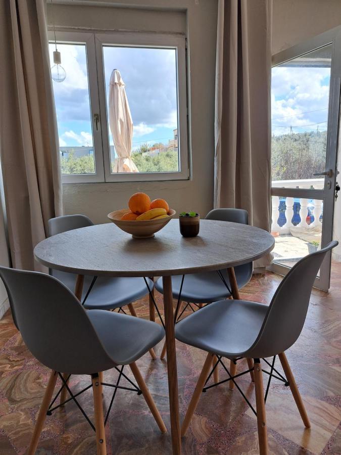 Garden Rooms Pirgos Psilonerou Bagian luar foto